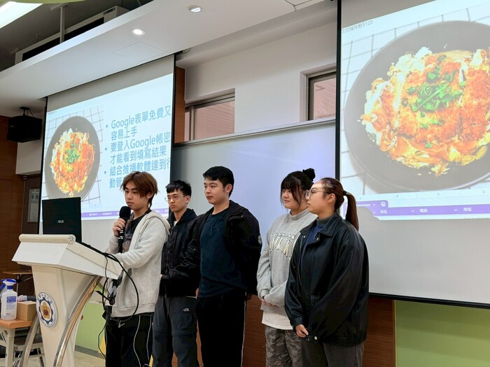 2025.12.17 114-1自主學習社群期末成果發表圖片