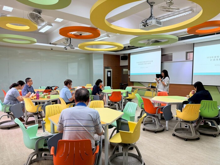 2025.10.25 115年度教學實踐校內徵件說明會圖片